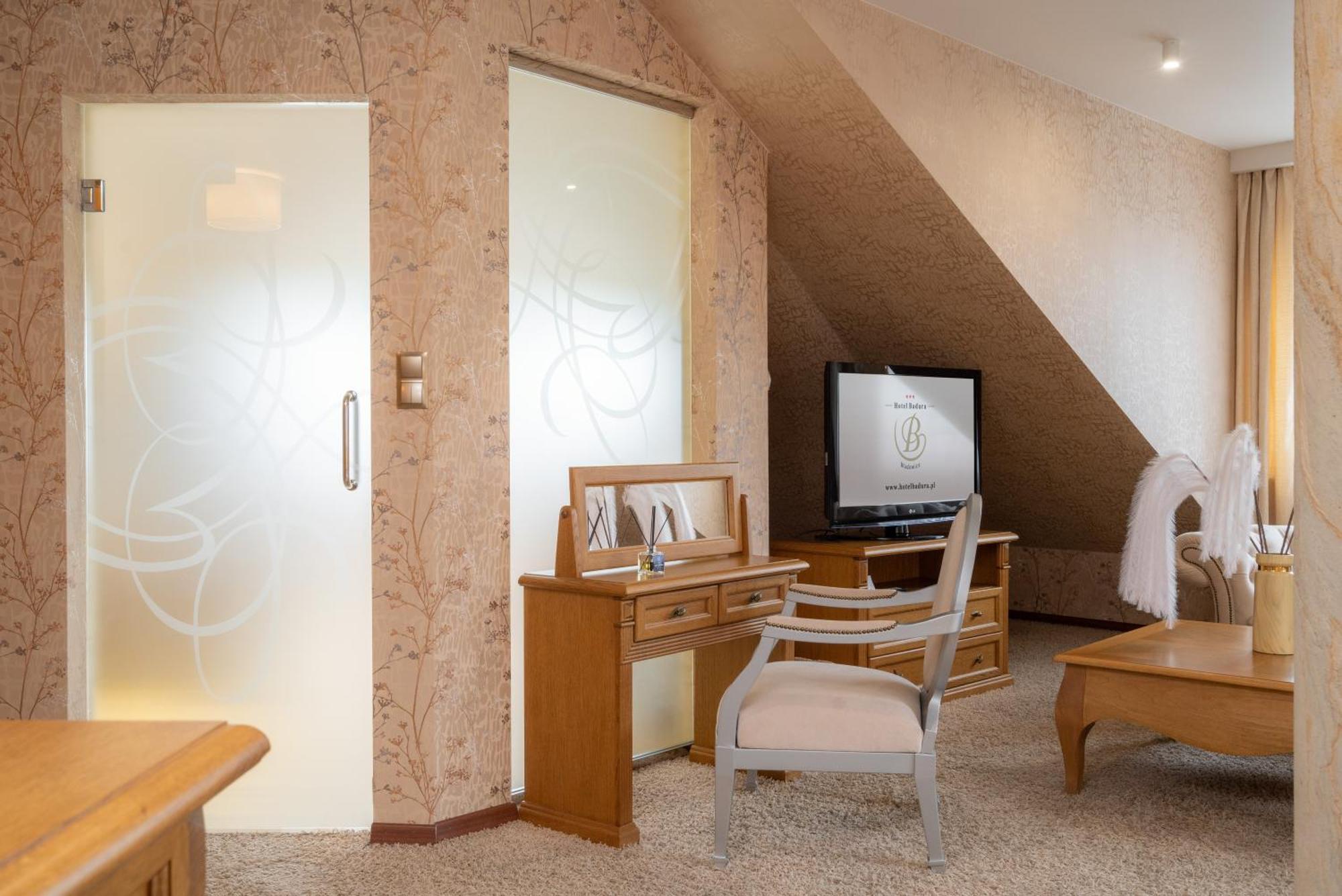 Hotel Badura Wadowice Luaran gambar